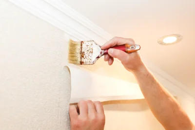 Pose de papier peint aux Ulmes — revêtements muraux et toiles de verre